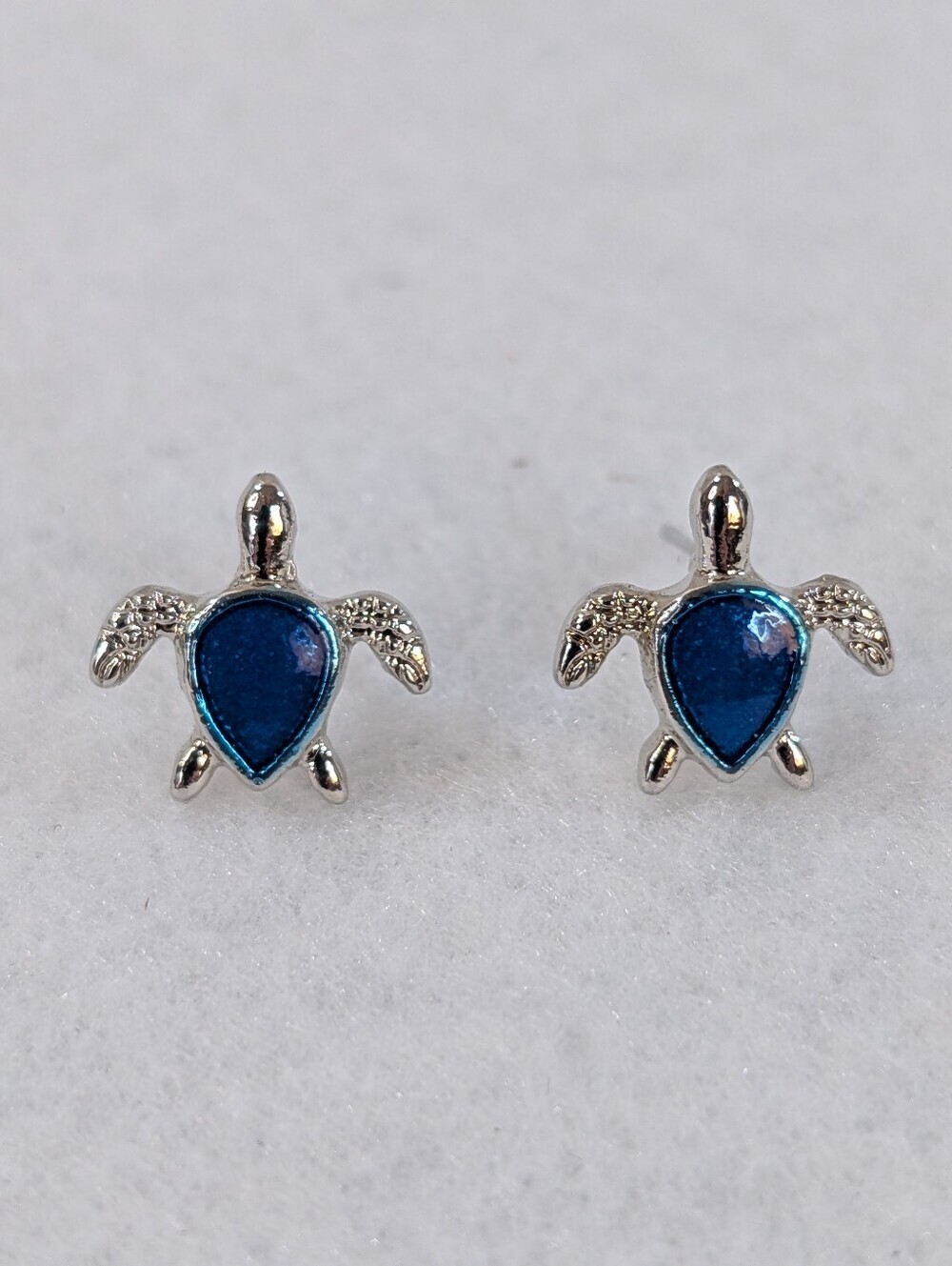 Sea Turtle Earrings With Blue Shell - Picture 1 of 2